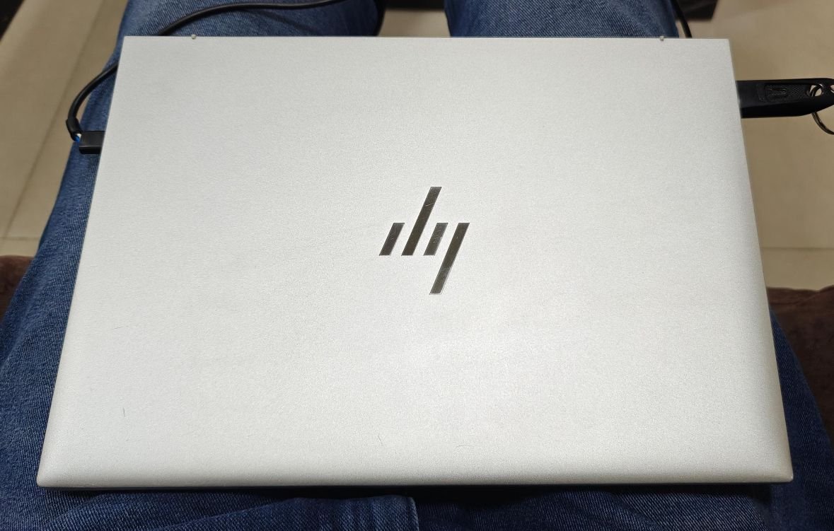 HP EliteBook 1040 G9 – Business Laptop (12th Gen) - Image 5