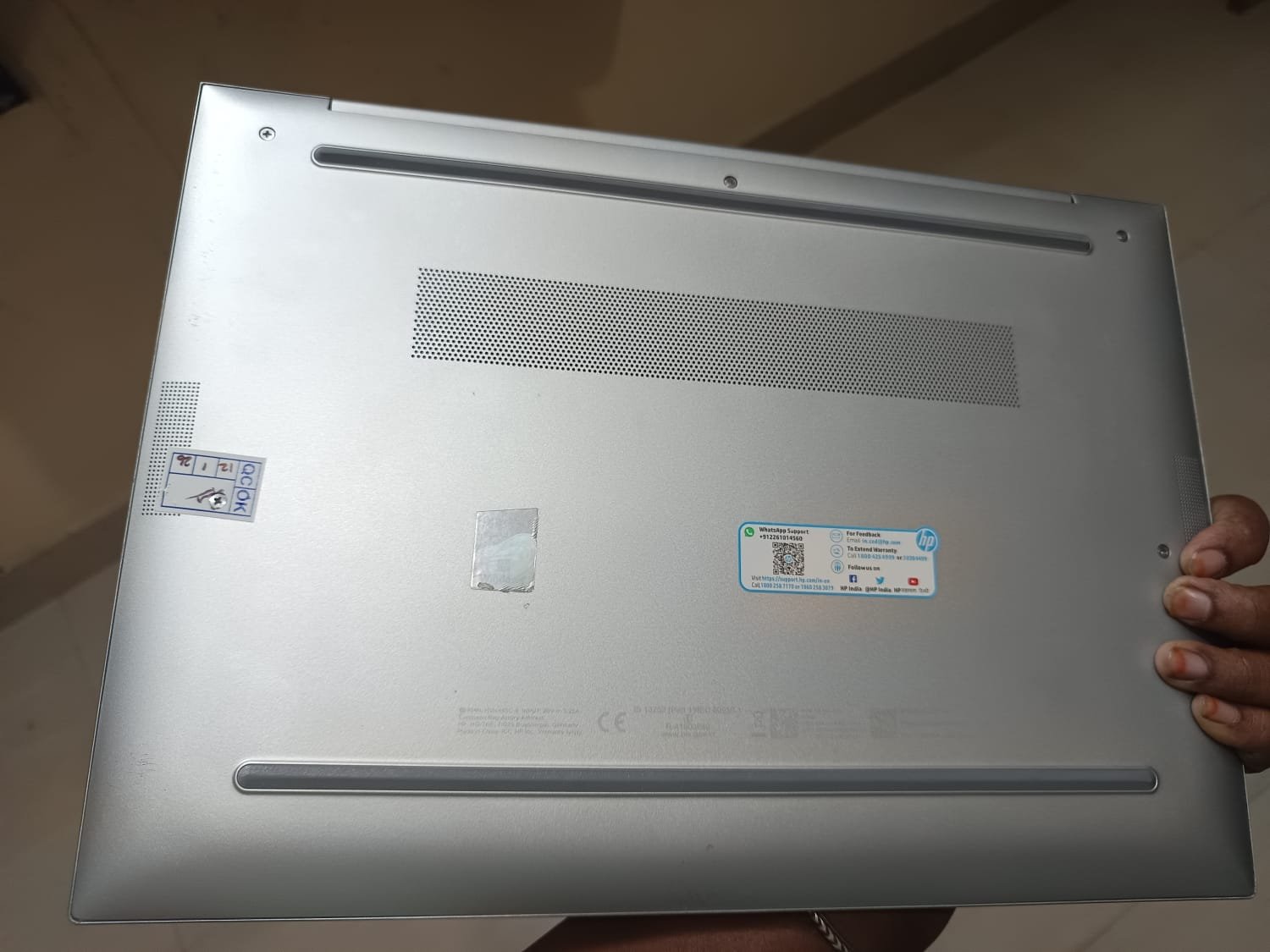 HP EliteBook 1040 G9 – Business Laptop (12th Gen) - Image 3